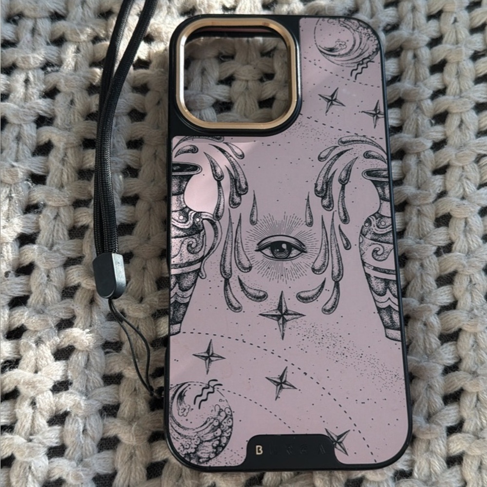 Elegant Pink Phone Case with Artistic Eye Design